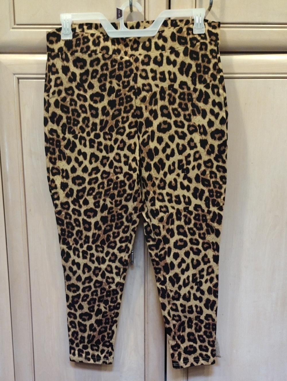 Torrid Leopard Leggings NWT